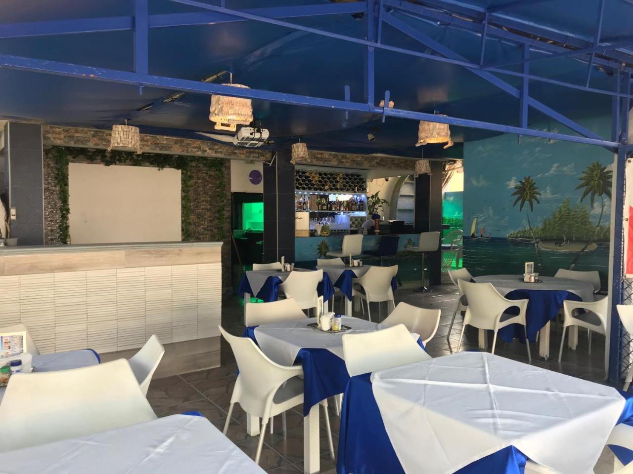 Hotel Restaurante Thomas Boca Chica Kültér fotó