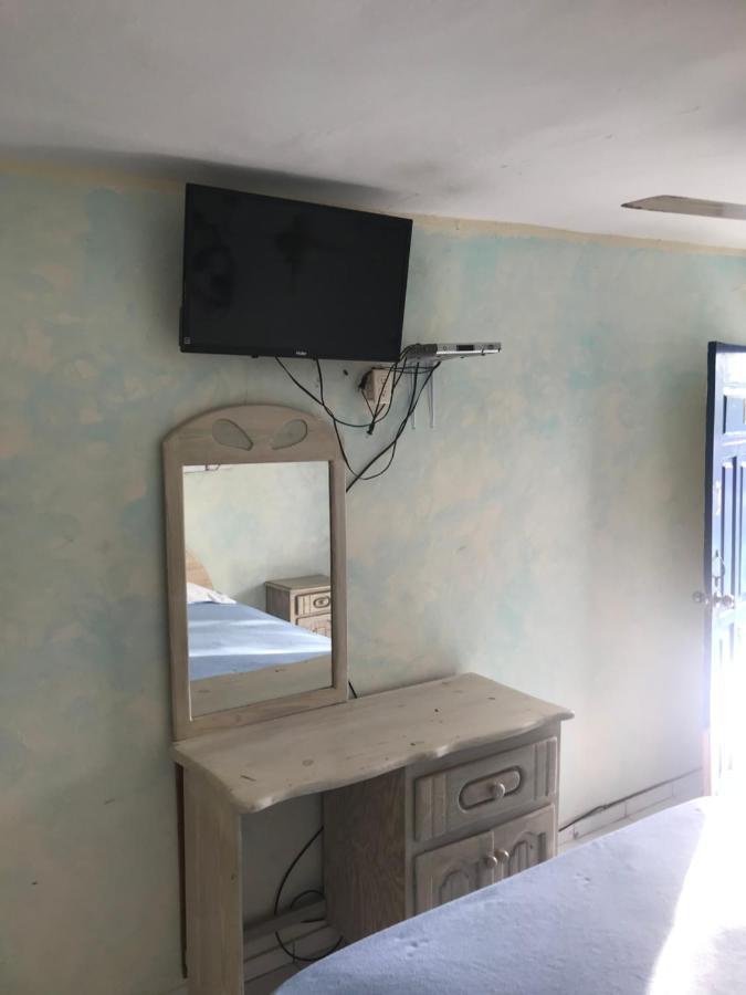 Hotel Restaurante Thomas Boca Chica Kültér fotó