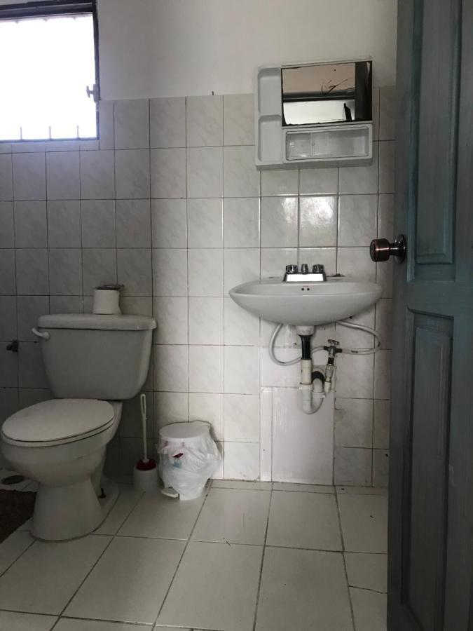 Hotel Restaurante Thomas Boca Chica Kültér fotó
